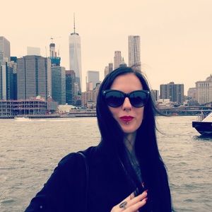 Meet your Posher, Karla